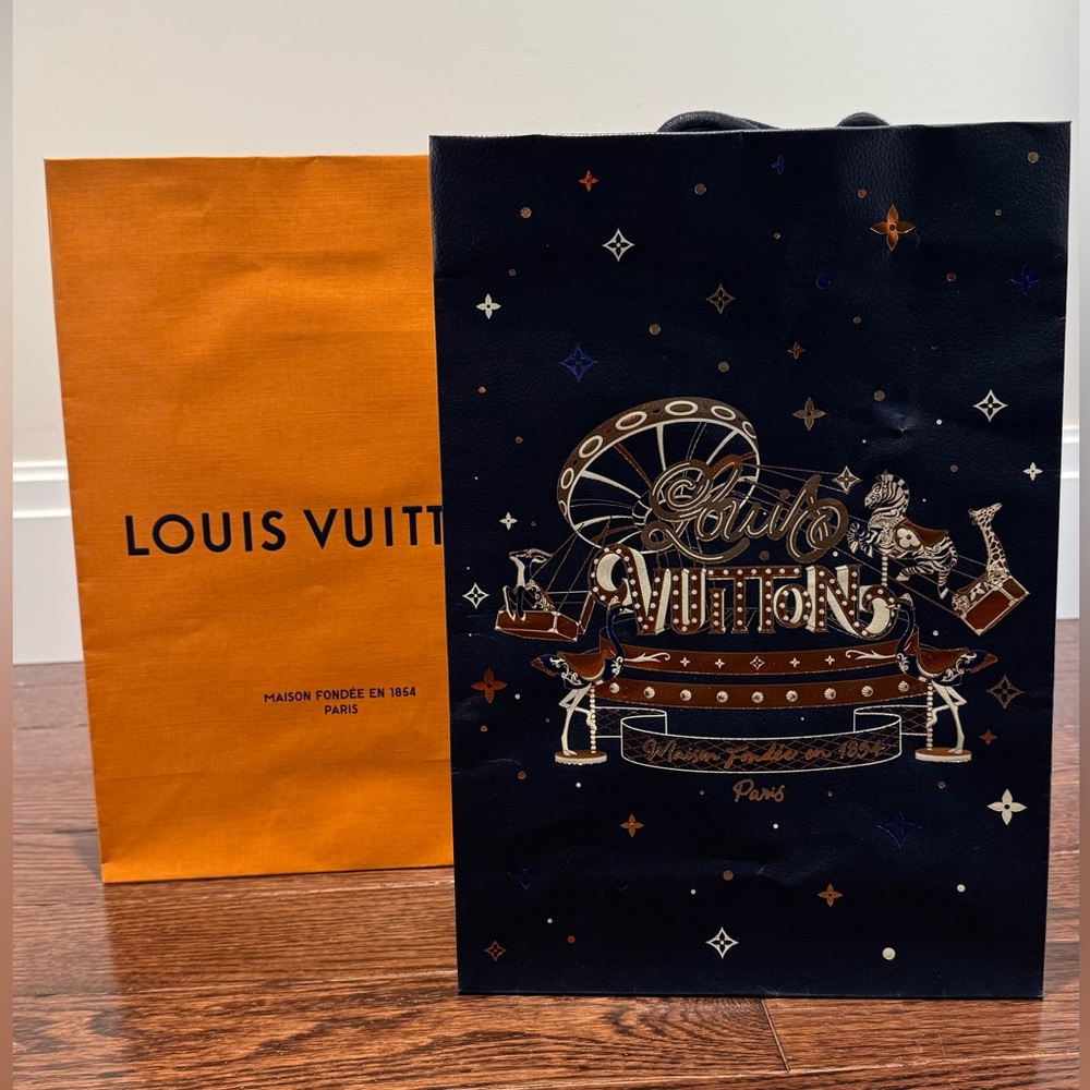 SOLD: Authentic Vintage 2006 Louis Vuitton Denim Monogram Pouch - Picture 11 of 11